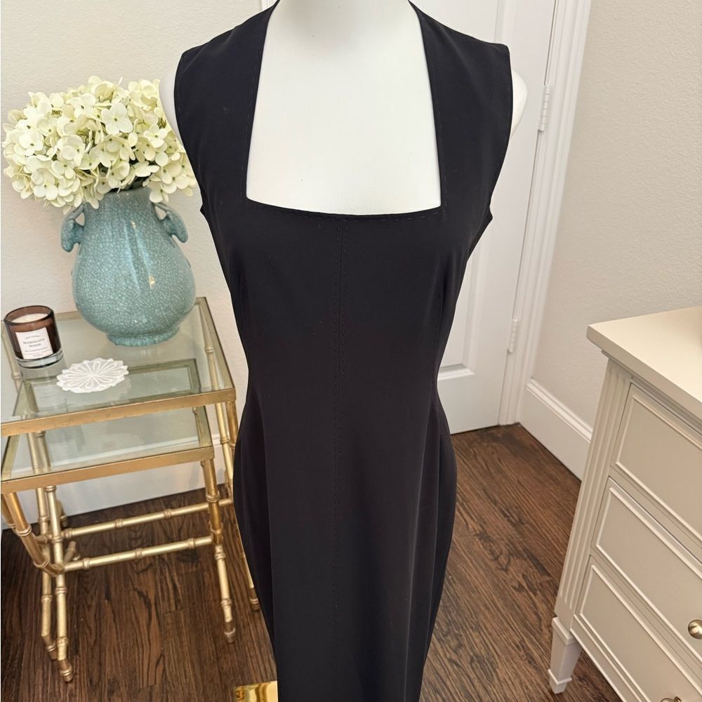LES COPAINS BLACK SLEEVELESS DRESS
TT4